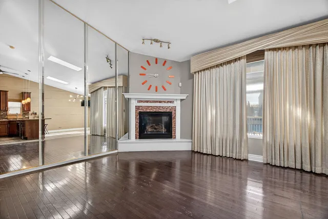 $289,900 | 3015 140th Place, Blue Island, IL 60406