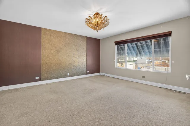 $289,900 | 3015 140th Place, Blue Island, IL 60406