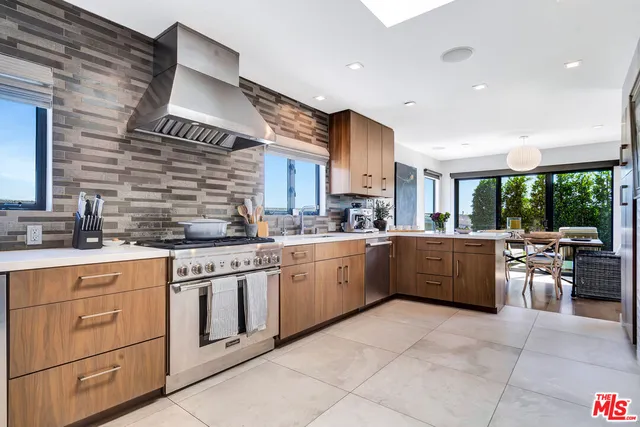 $3,200,000 | 3631 Surfwood Road, Malibu, CA 90265