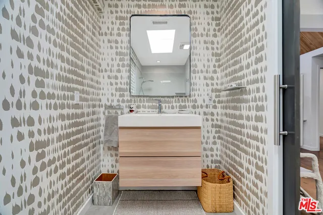 $3,200,000 | 3631 Surfwood Road, Malibu, CA 90265