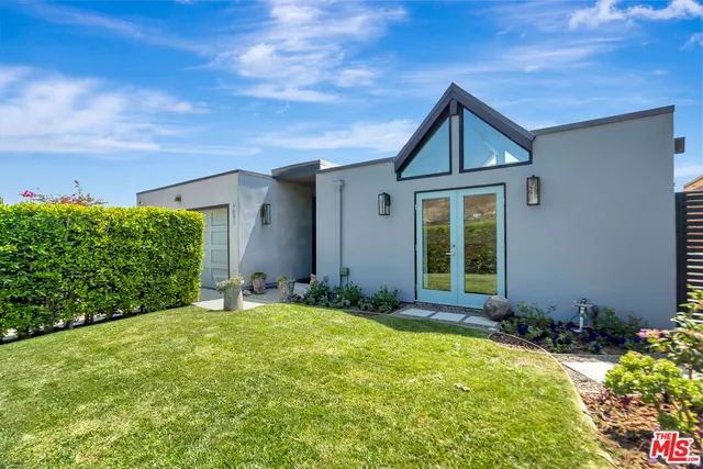 $3,200,000 | 3631 Surfwood Road, Malibu, CA 90265