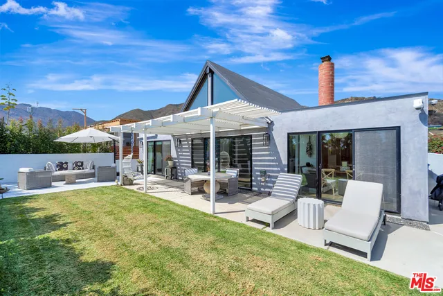 $3,200,000 | 3631 Surfwood Road, Malibu, CA 90265