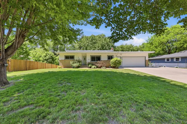 $439,900 | 3019 Wheeler Street North, Roseville, MN 55113