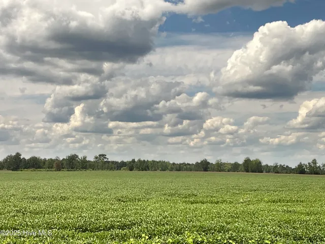 $475,000 | 2100 Golf Course Road, Whiteville, NC 28472