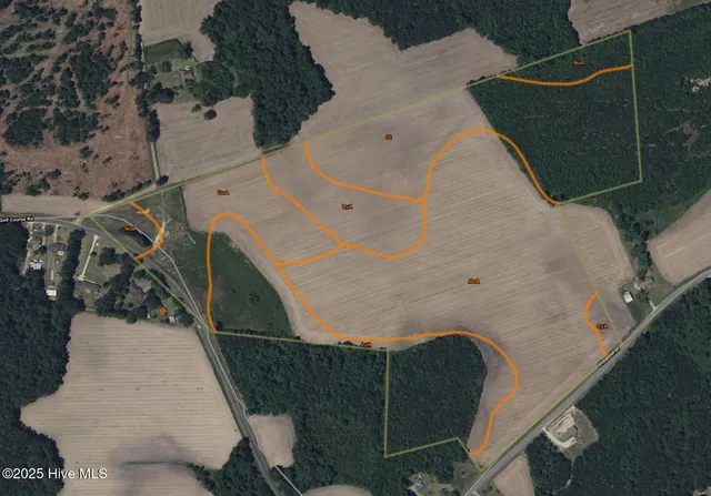 $475,000 | 2100 Golf Course Road, Whiteville, NC 28472