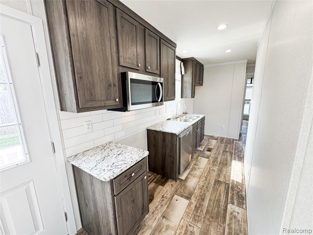 44 Retreat Way Fenton, MI 48430 - Photo 6 of 6