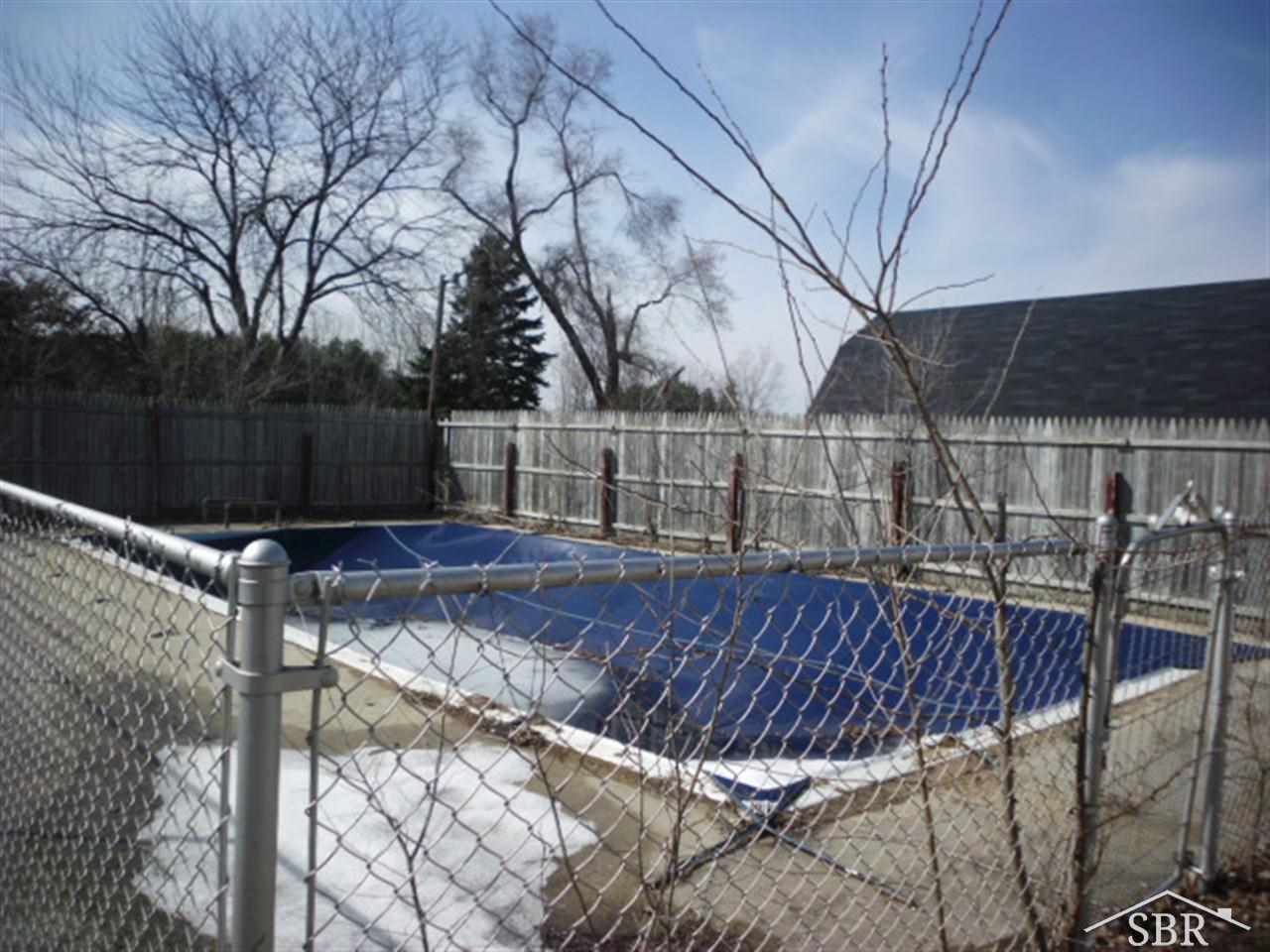 17470 Gratiot Road Hemlock, MI 48626 - Photo 10 of 18 31187620-9.JPG