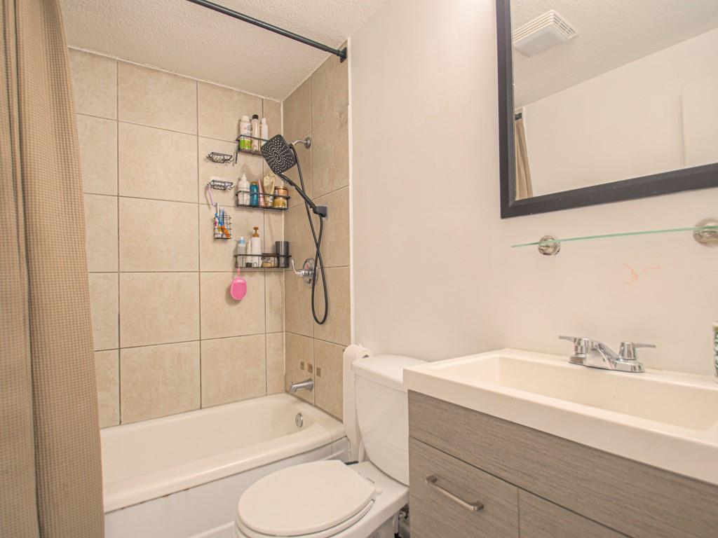 20118 East Truman Road Independence, MO 64056 - Photo 17 of 46 Gallery Image 17