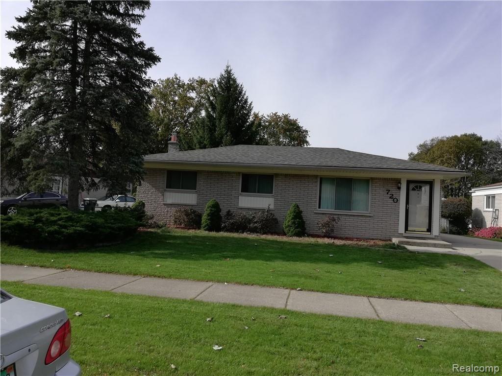 720 Buckingham Road Canton, MI 48188 - Photo 1 of 35 IMG_20181025_124755.jpg