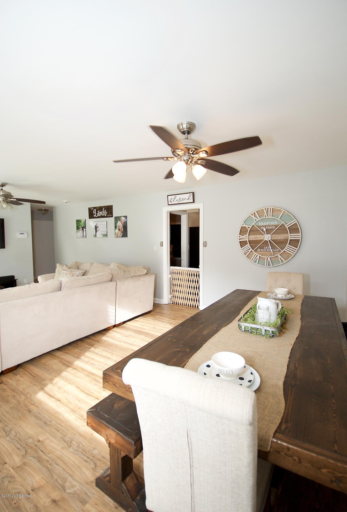 3429 Janell Road Louisville, KY 40216 - Photo 41 of 74 3429 Janell 098