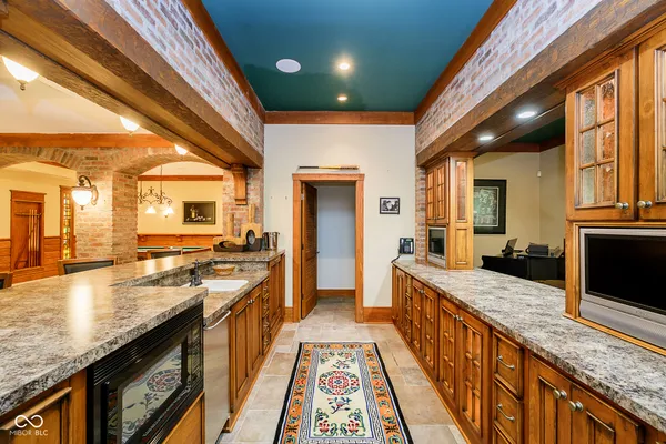 $1,899,000 | 8358 Hidden Point Drive, Indianapolis, IN 46256