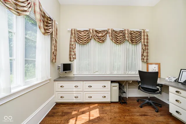 $2,150,000 | 8358 Hidden Point Drive, Indianapolis, IN 46256