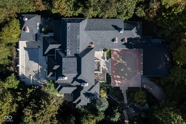 $1,899,000 | 8358 Hidden Point Drive, Indianapolis, IN 46256