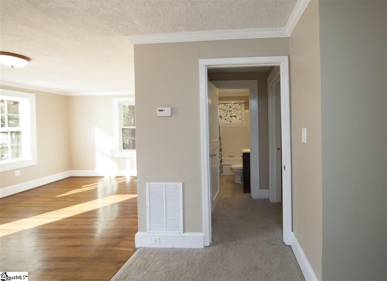 203 West Faris Road Greenville, SC 29605 - Photo 26 of 36 Gallery Image 26