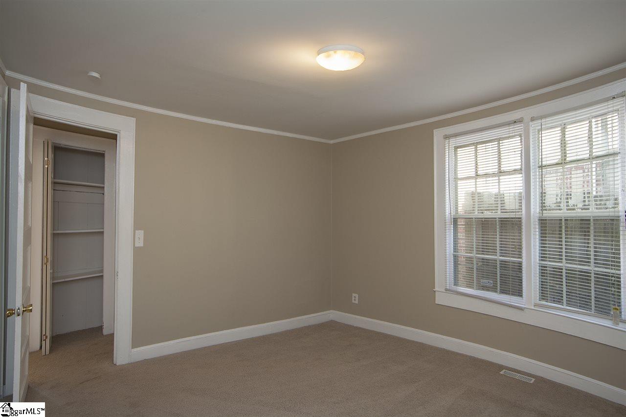 203 West Faris Road Greenville, SC 29605 - Photo 32 of 36 Gallery Image 32