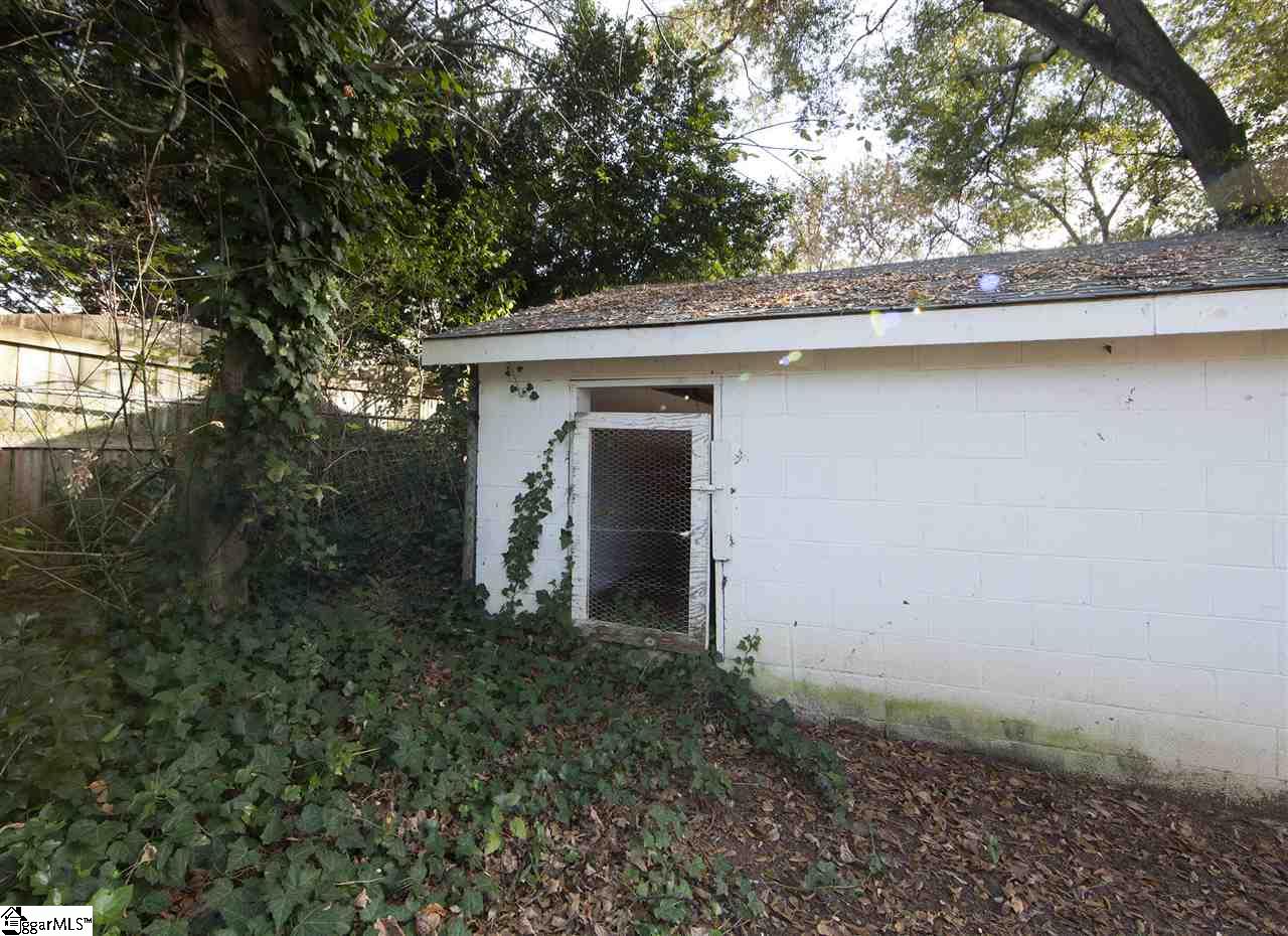 203 West Faris Road Greenville, SC 29605 - Photo 36 of 36 At back of garage