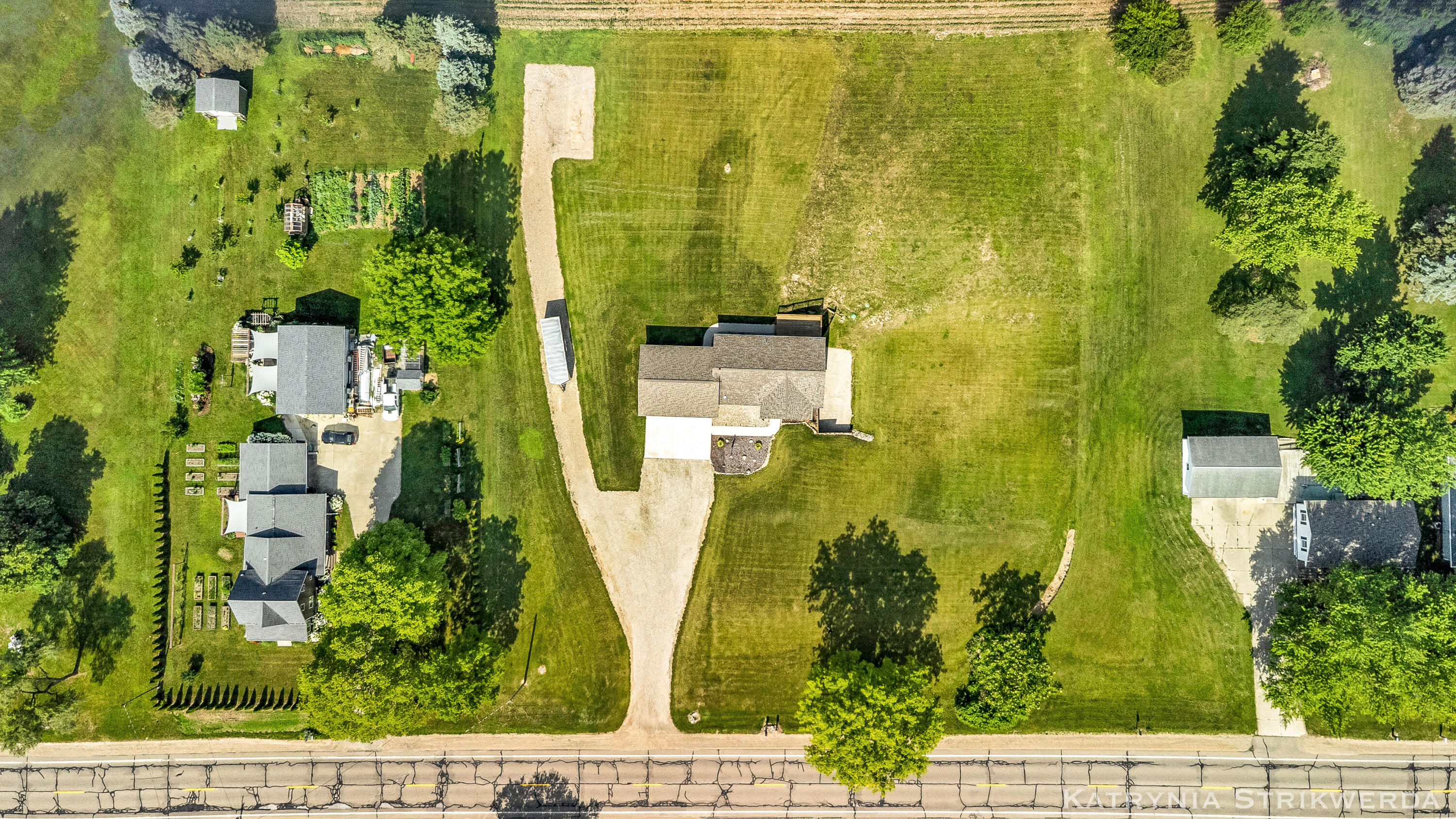 2256 South Cochran Road Charlotte, MI 48813 - Photo 65 of 74 DJI_0271_1