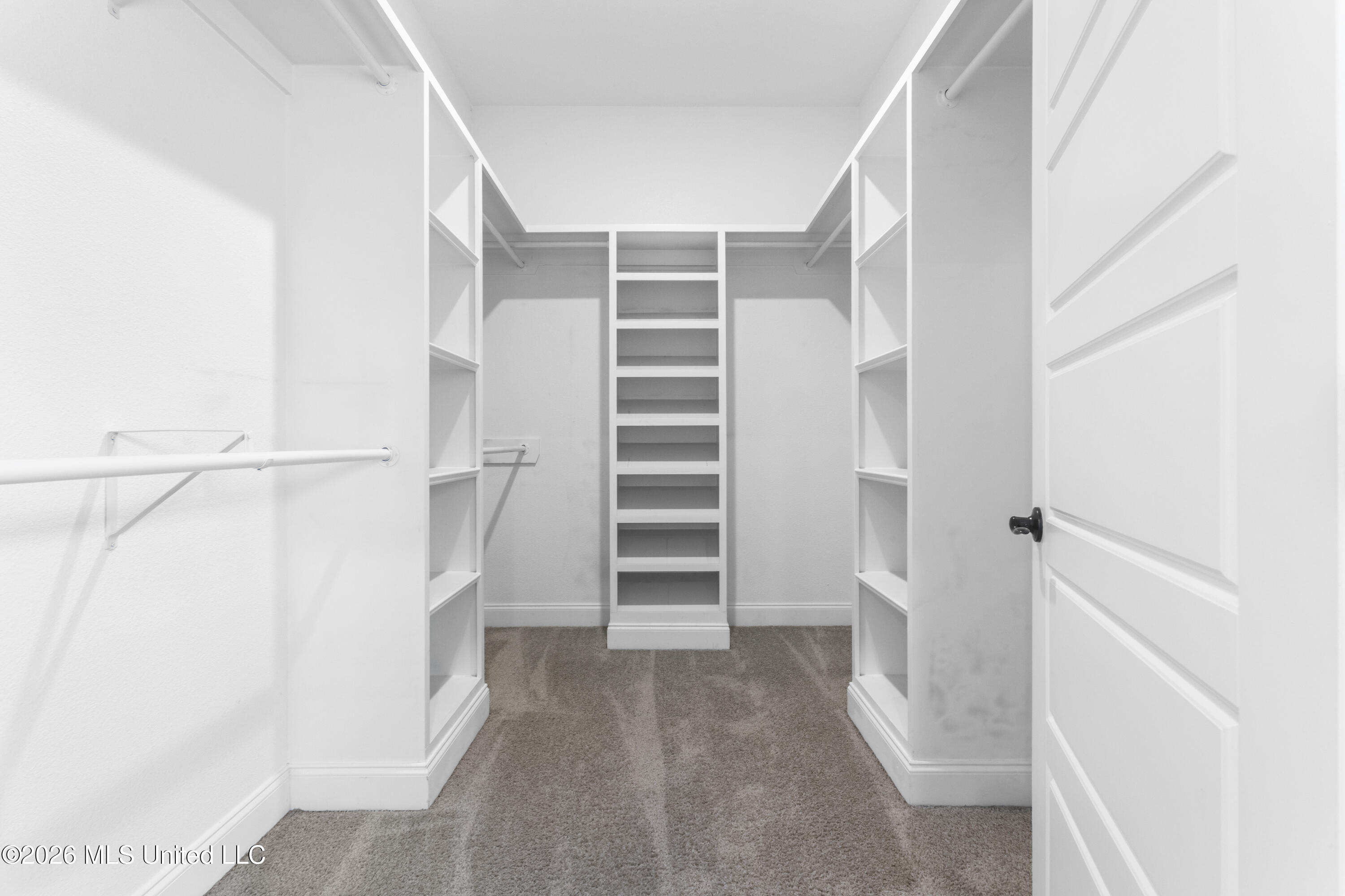 12569 Alphabet Road Gulfport, MS 39503 - Photo 20 of 42 First Primary closet