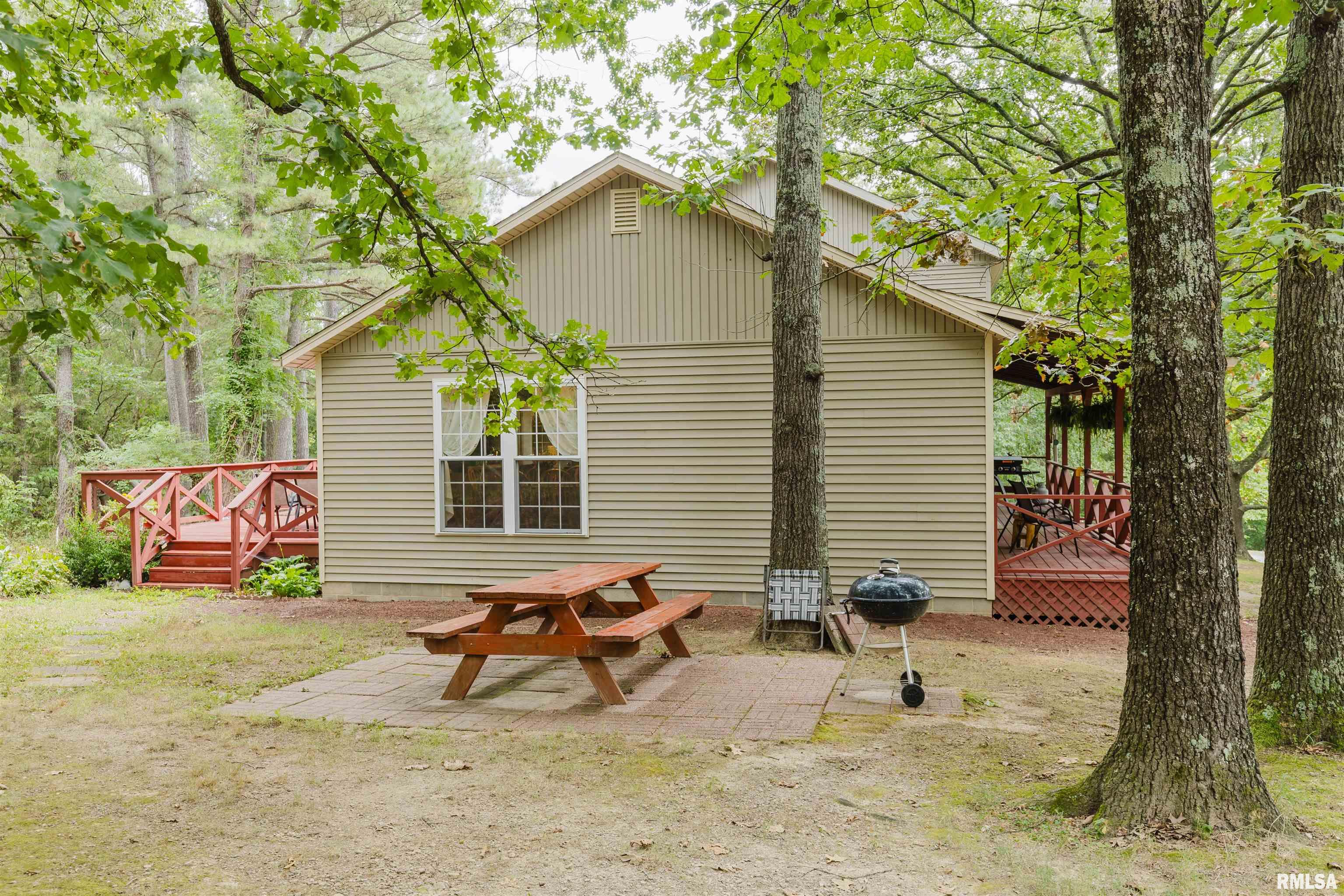 22456 Corinth Road Thompsonville, IL 62890 - Photo 8 of 47
