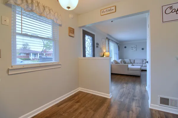 $290,000 | 8210 North Henry Ruff Road, Westland, MI 48185