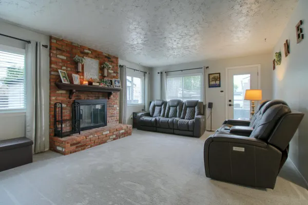 $290,000 | 8210 North Henry Ruff Road, Westland, MI 48185