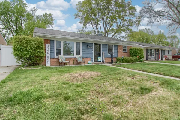 $290,000 | 8210 North Henry Ruff Road, Westland, MI 48185
