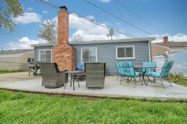 $290,000 | 8210 North Henry Ruff Road, Westland, MI 48185