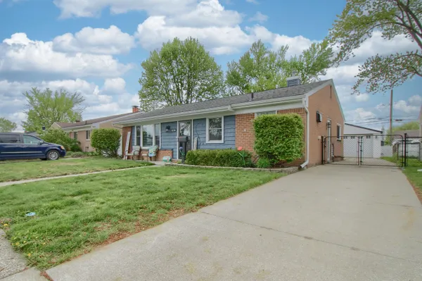 $290,000 | 8210 North Henry Ruff Road, Westland, MI 48185