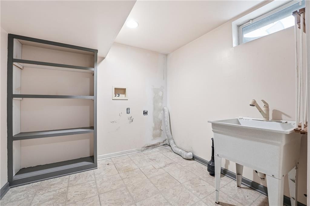 745 Robertson Road Hermitage, PA 16148 - Photo 31 of 33