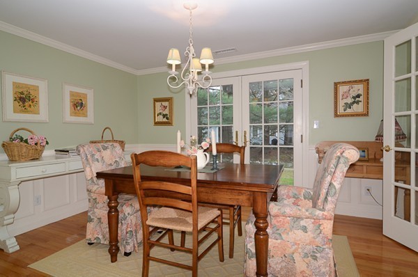 74 Jericho Road, Unit 74 Weston, MA 02493 - Photo 5 of 13