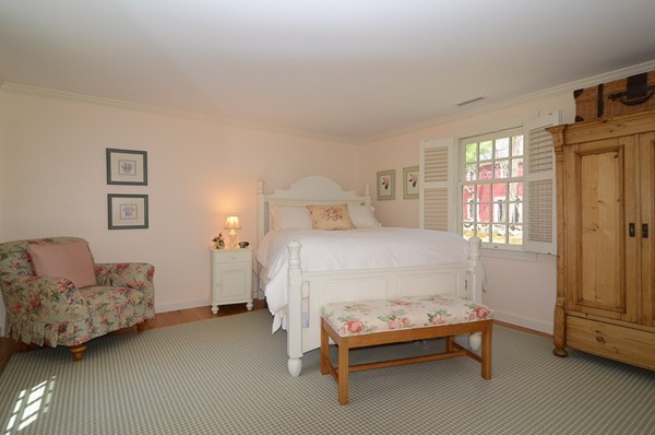 74 Jericho Road, Unit 74 Weston, MA 02493 - Photo 8 of 13