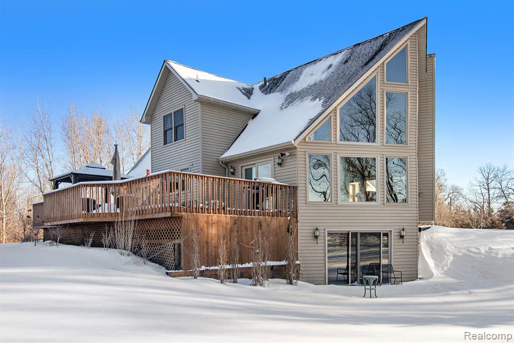 4664 Bentley Lake Road Howell, MI 48843 - Photo 20 of 27