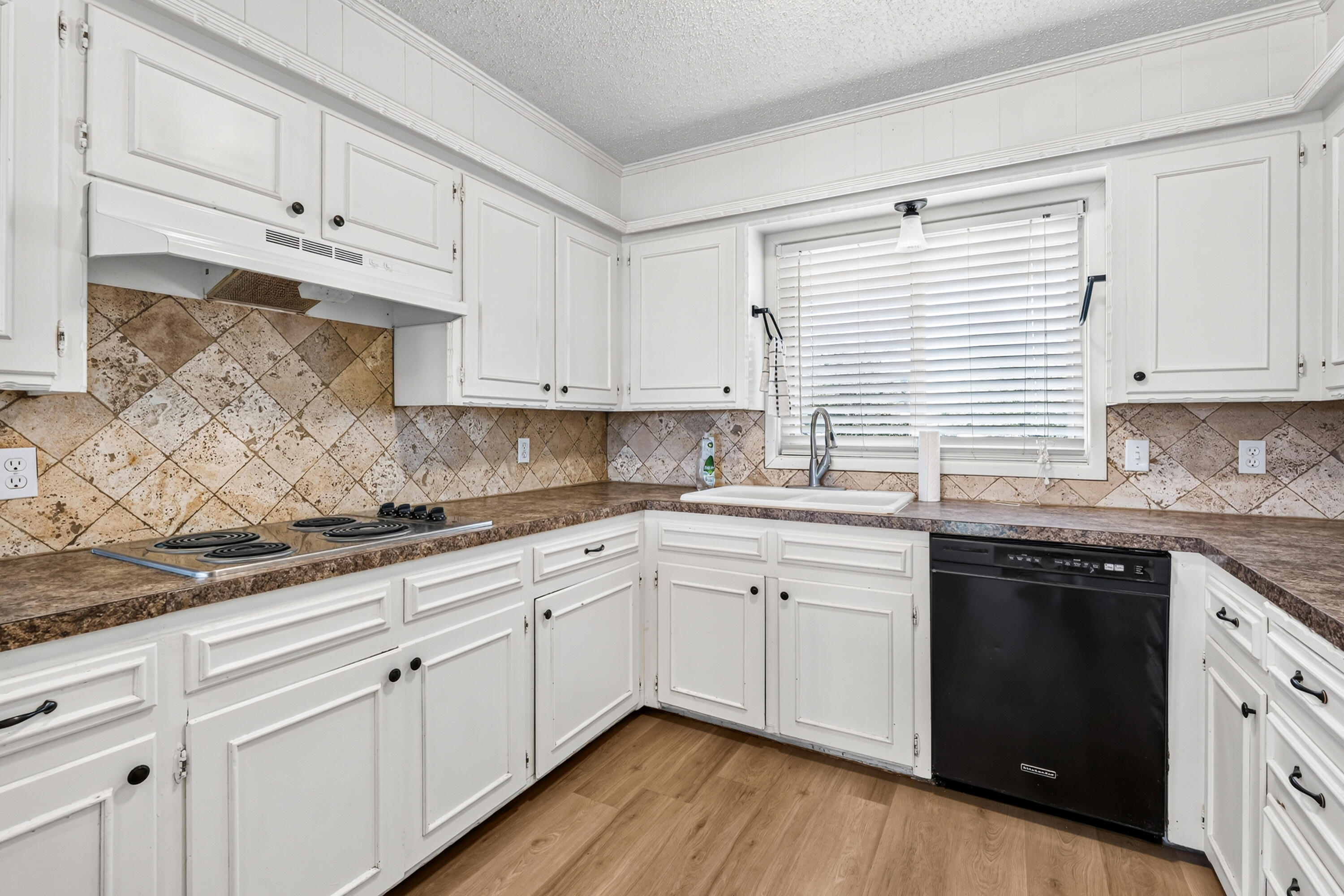 4826 9th Street Lubbock, TX 79416 - Photo 16 of 30 DSC00510