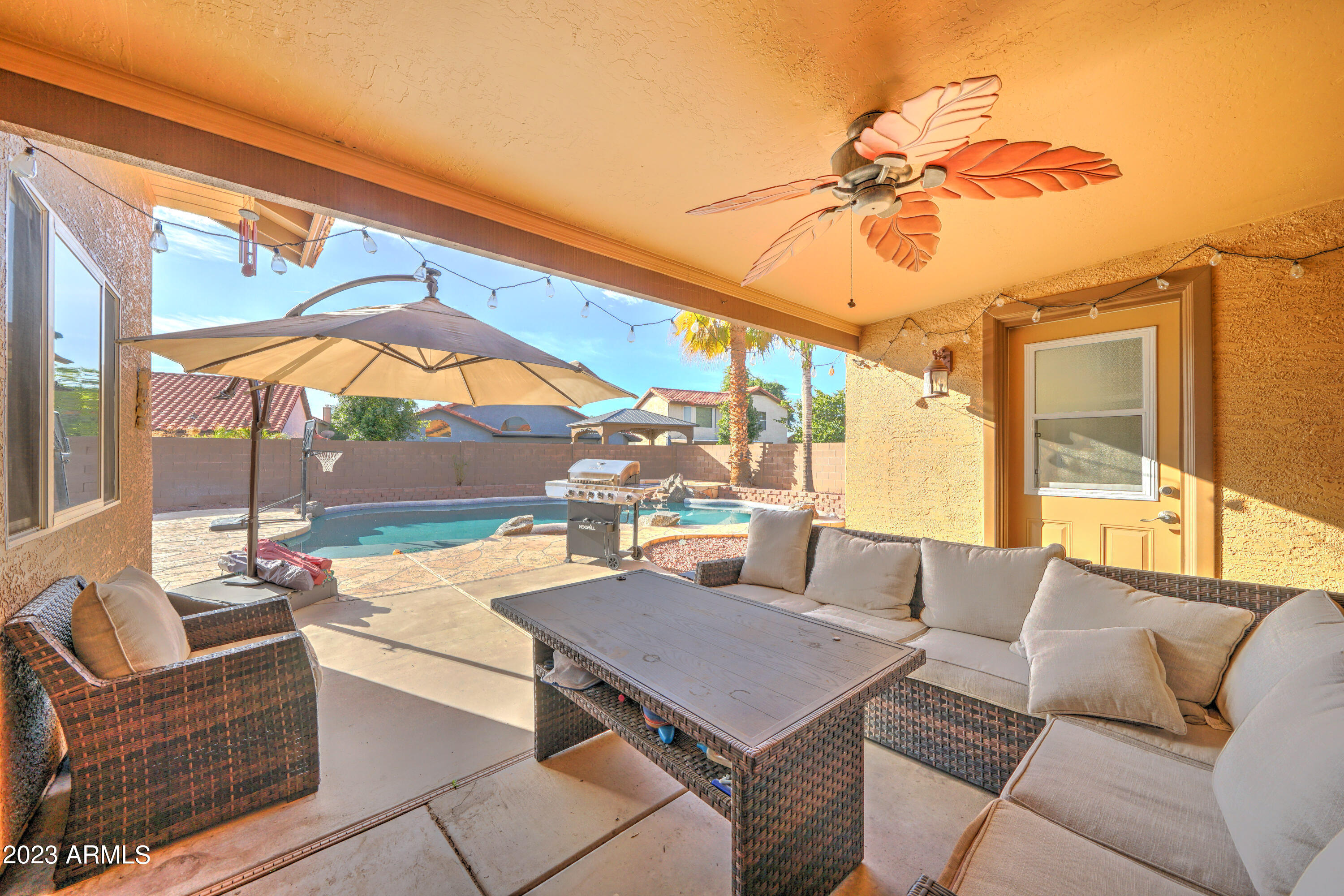 7657 West Calavar Road Peoria, AZ 85381 - Photo 27 of 32 7657 W Calavar-28