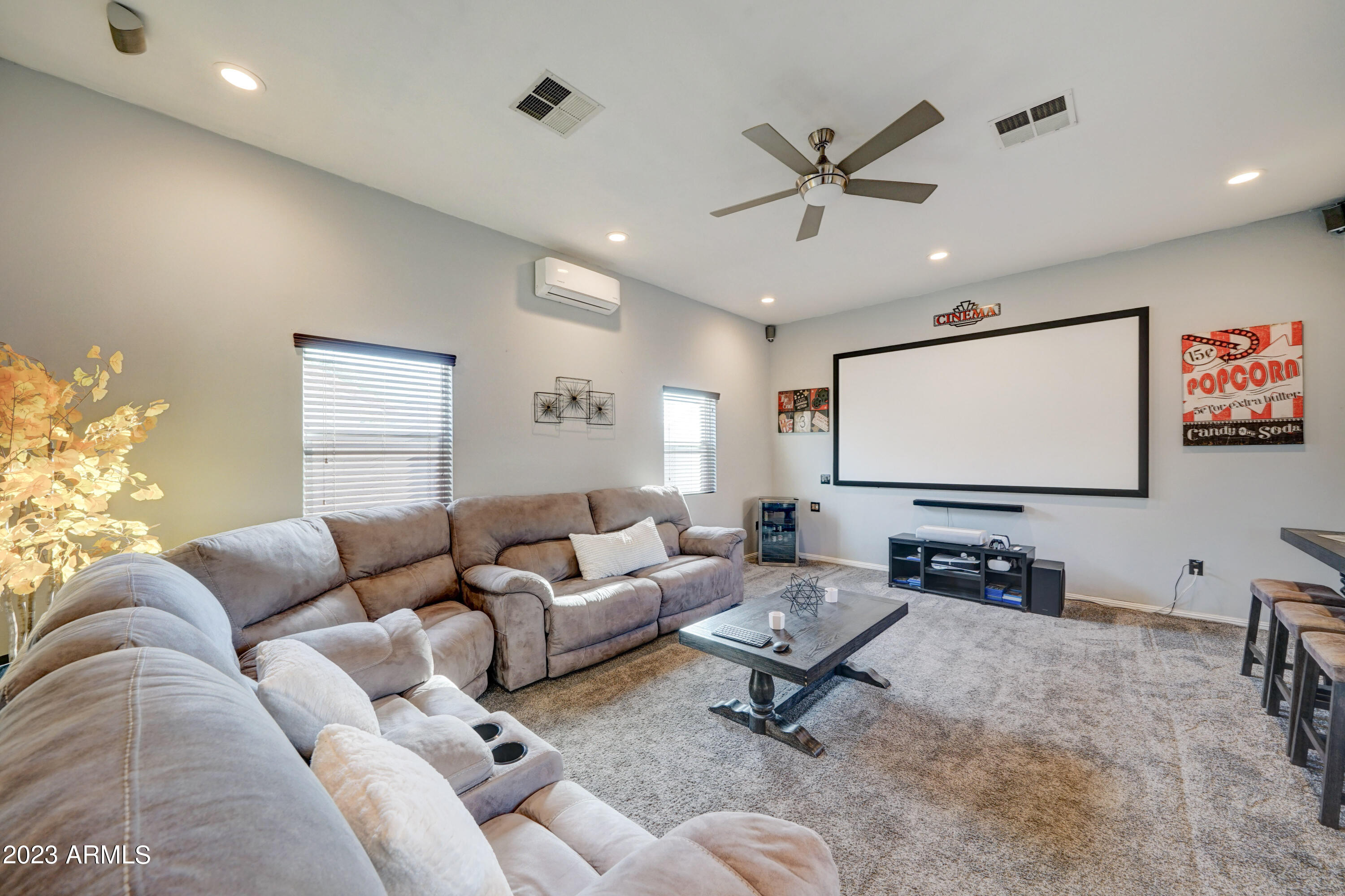 7657 West Calavar Road Peoria, AZ 85381 - Photo 10 of 32 7657 W Calavar-11