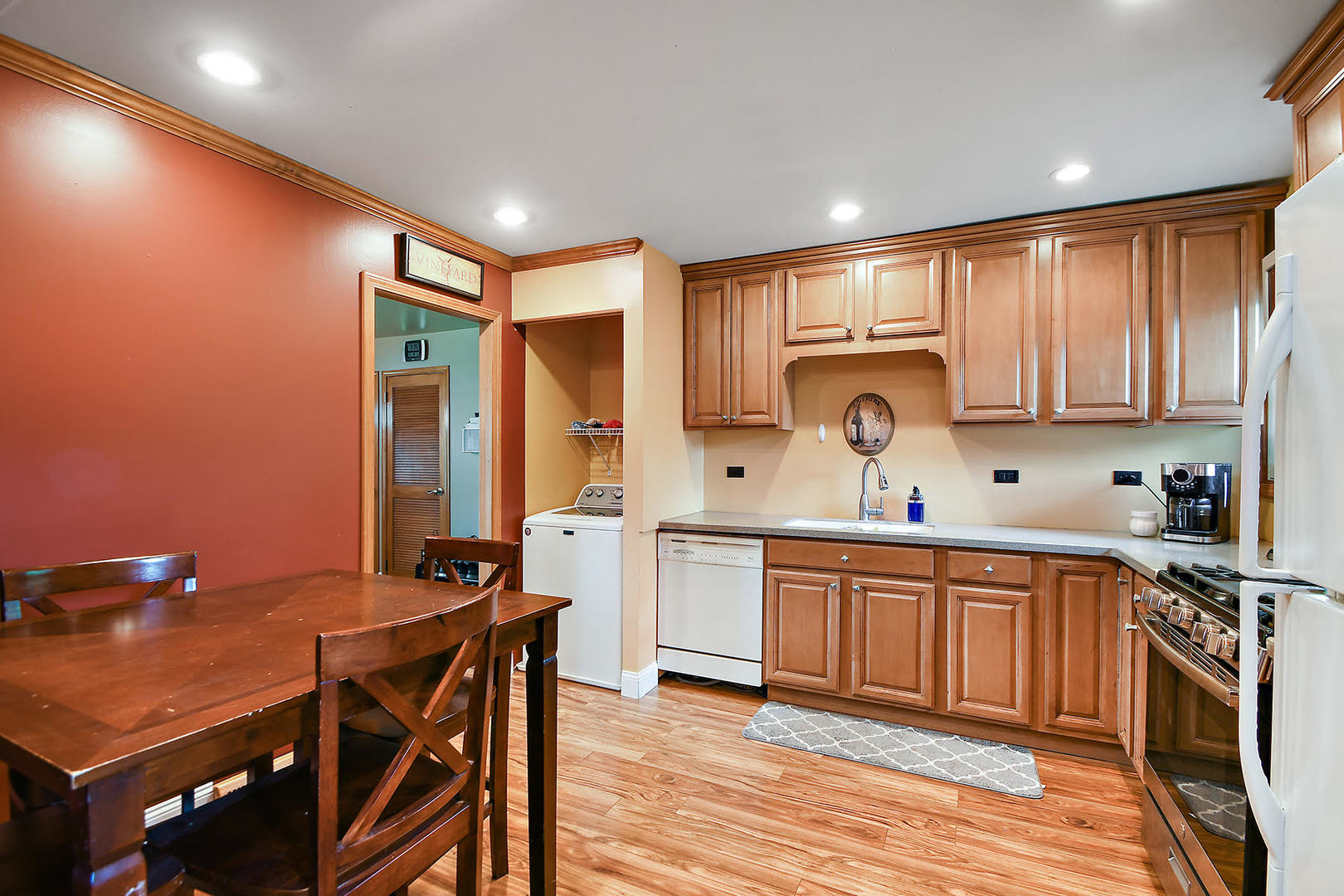 311 MacGregor Road Lockport, IL 60441 - Photo 8 of 18