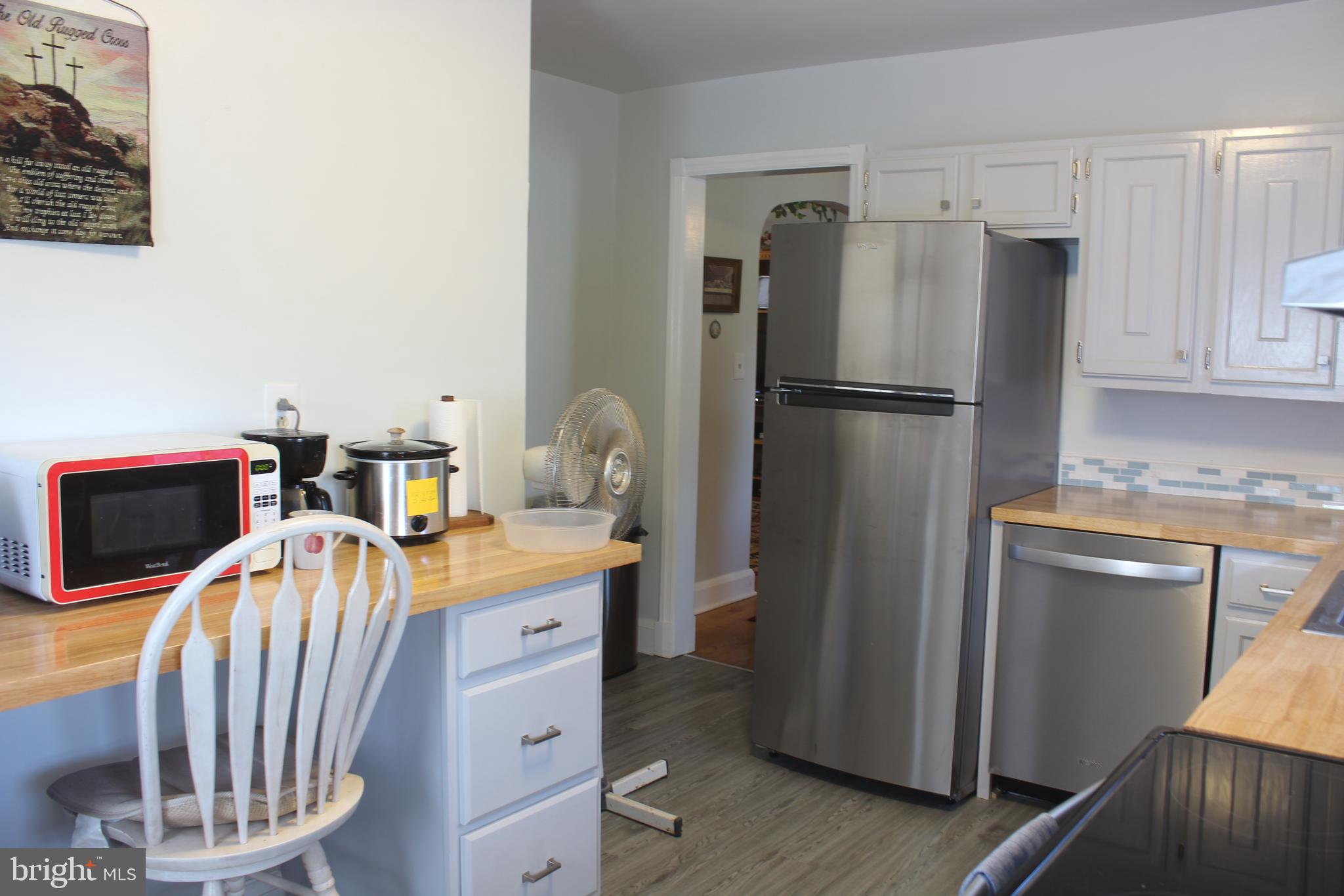 529 Poole Road Westminster, MD 21157 - Photo 25 of 110 kitchen from door
