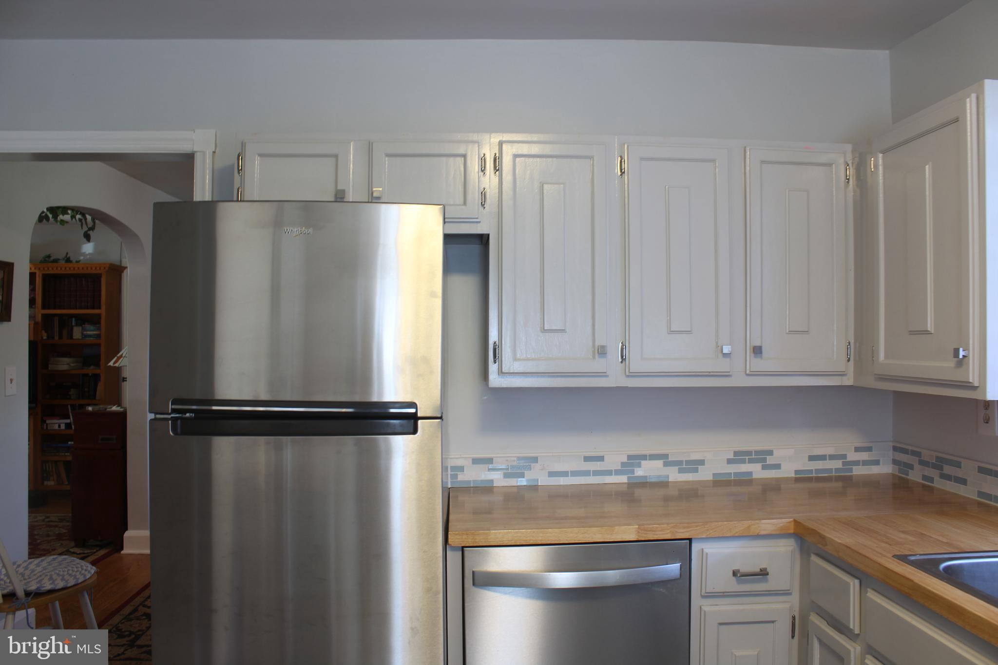 529 Poole Road Westminster, MD 21157 - Photo 26 of 110 Kitchen with new appliances