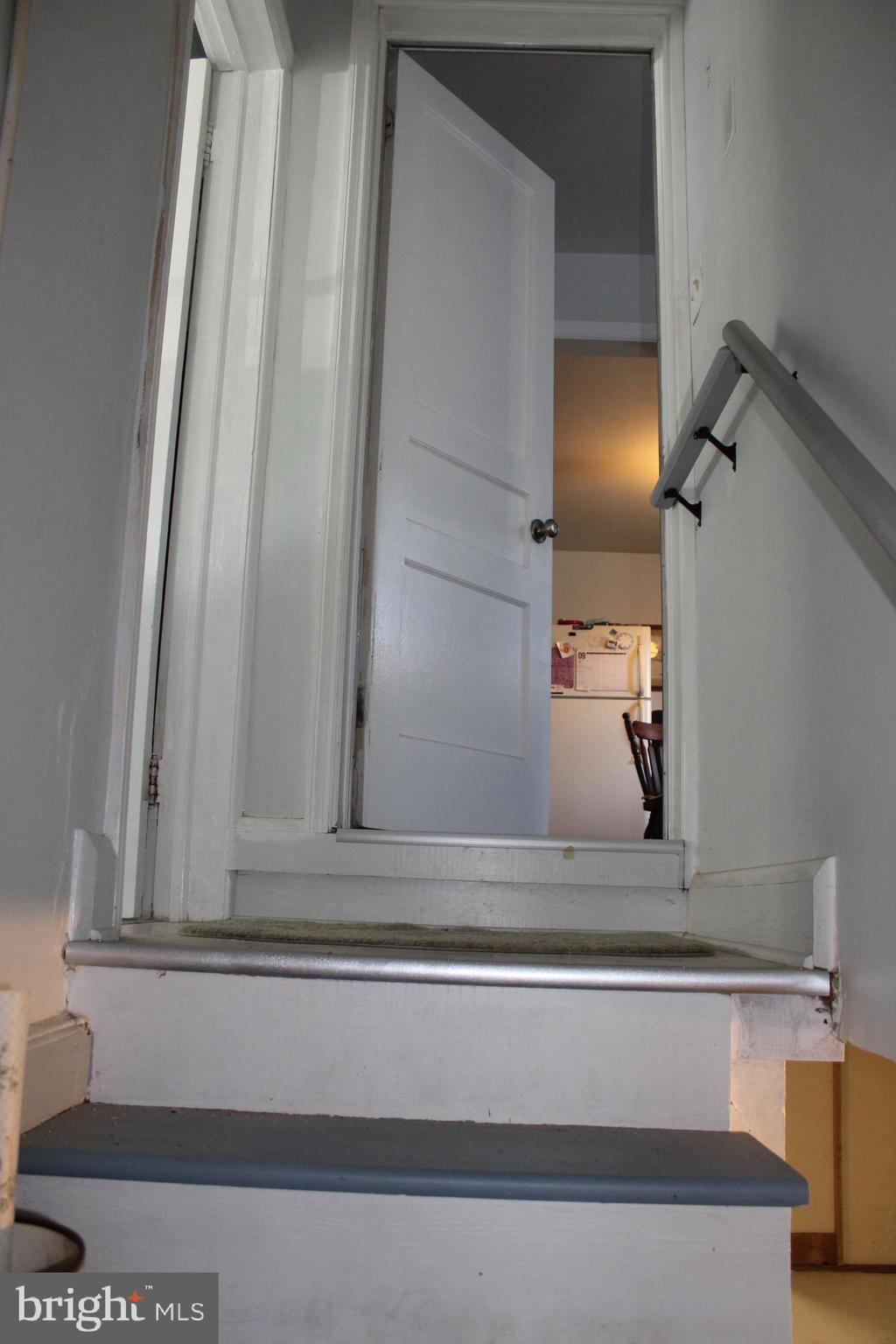 529 Poole Road Westminster, MD 21157 - Photo 56 of 110 Entrance to laundry room from garage