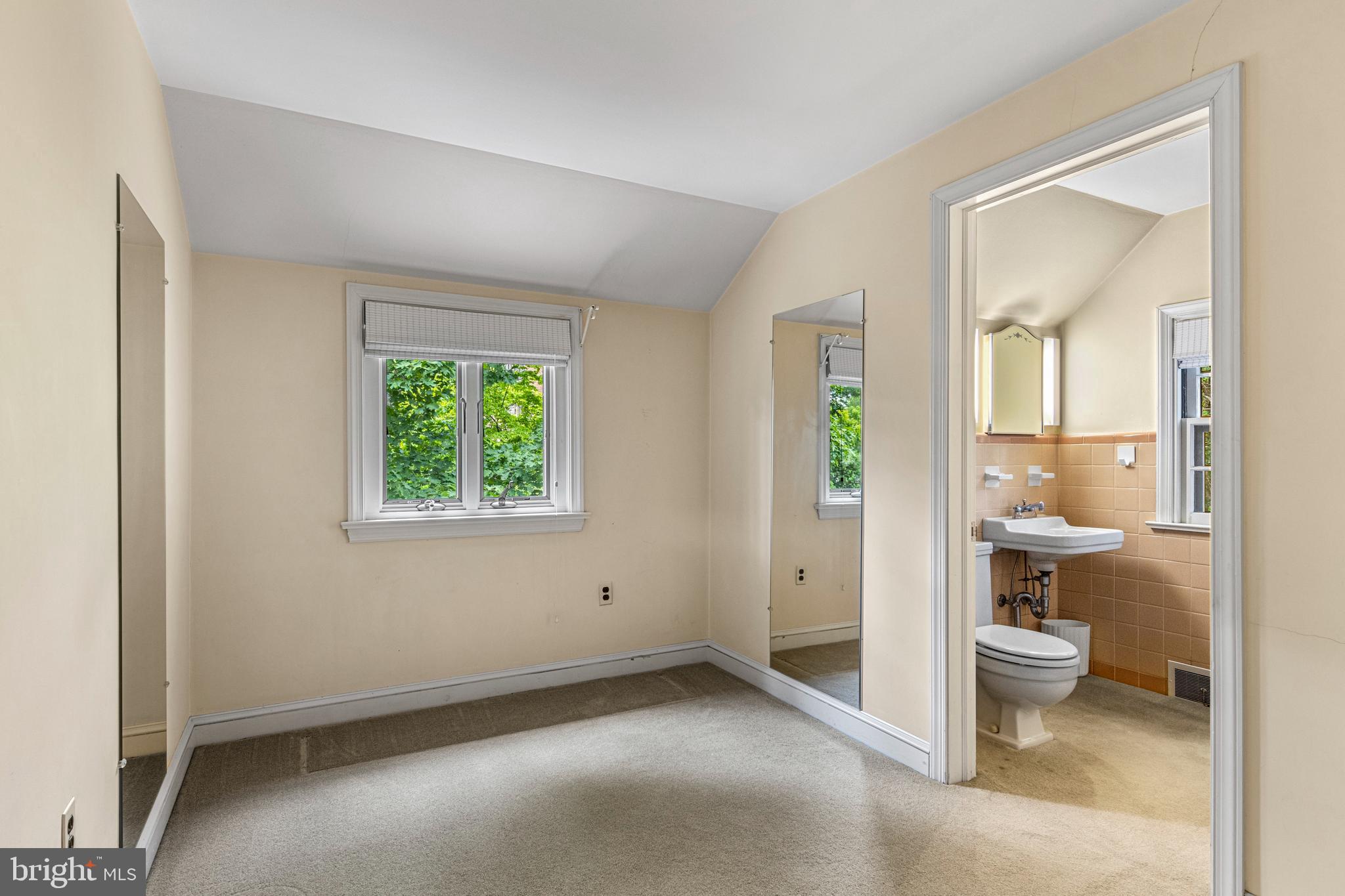 55 Wellesley Road Swarthmore, PA 19081 - Photo 24 of 37 Dressing Room off 2nd BR