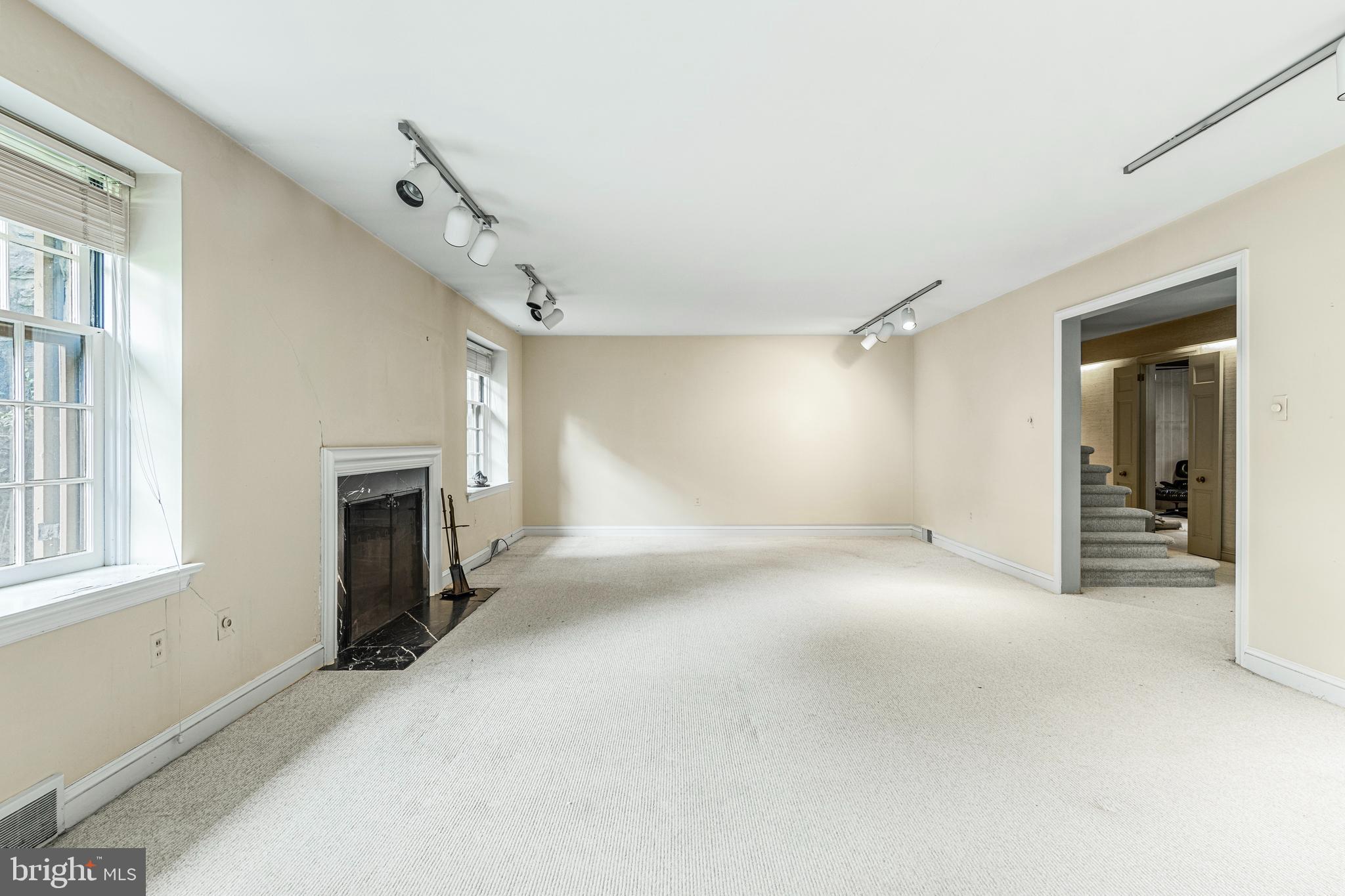 55 Wellesley Road Swarthmore, PA 19081 - Photo 8 of 37 LR into Foyer