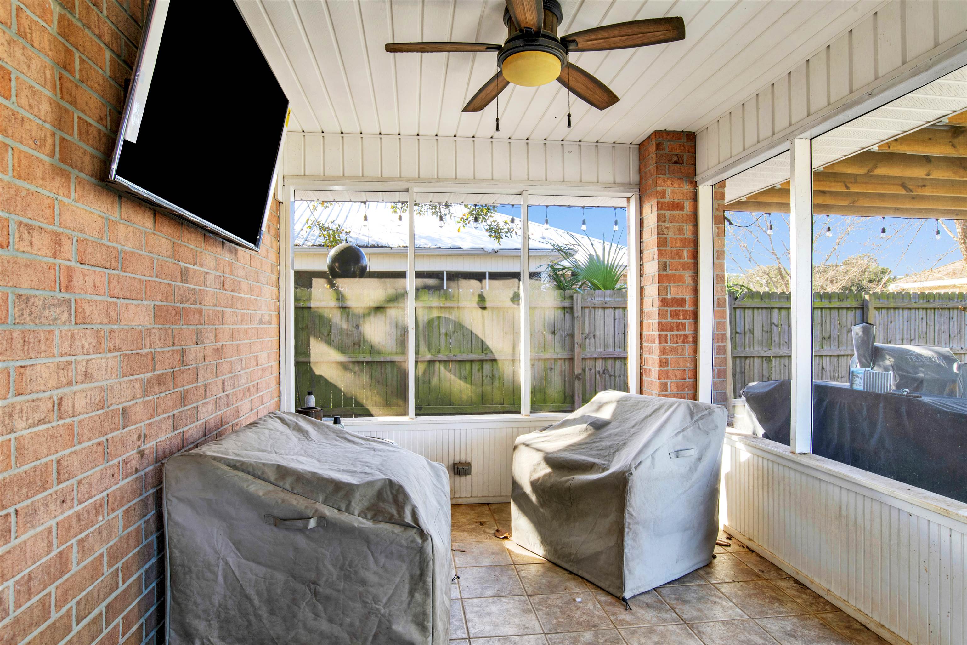 24605 Tarpon Lane Orange Beach, AL 36561 - Photo 27 of 36 Sun Room