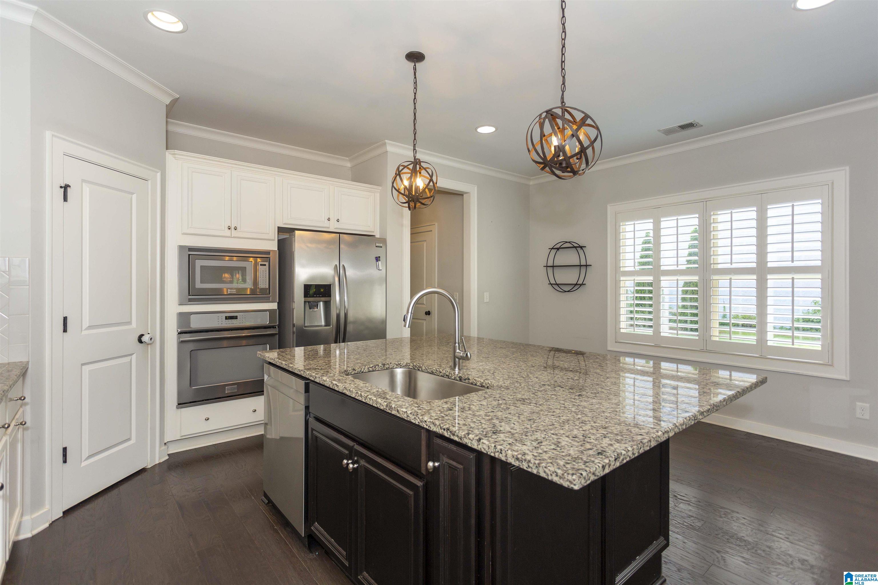 2776 Montauk Road Birmingham, AL 35226 - Photo 6 of 48