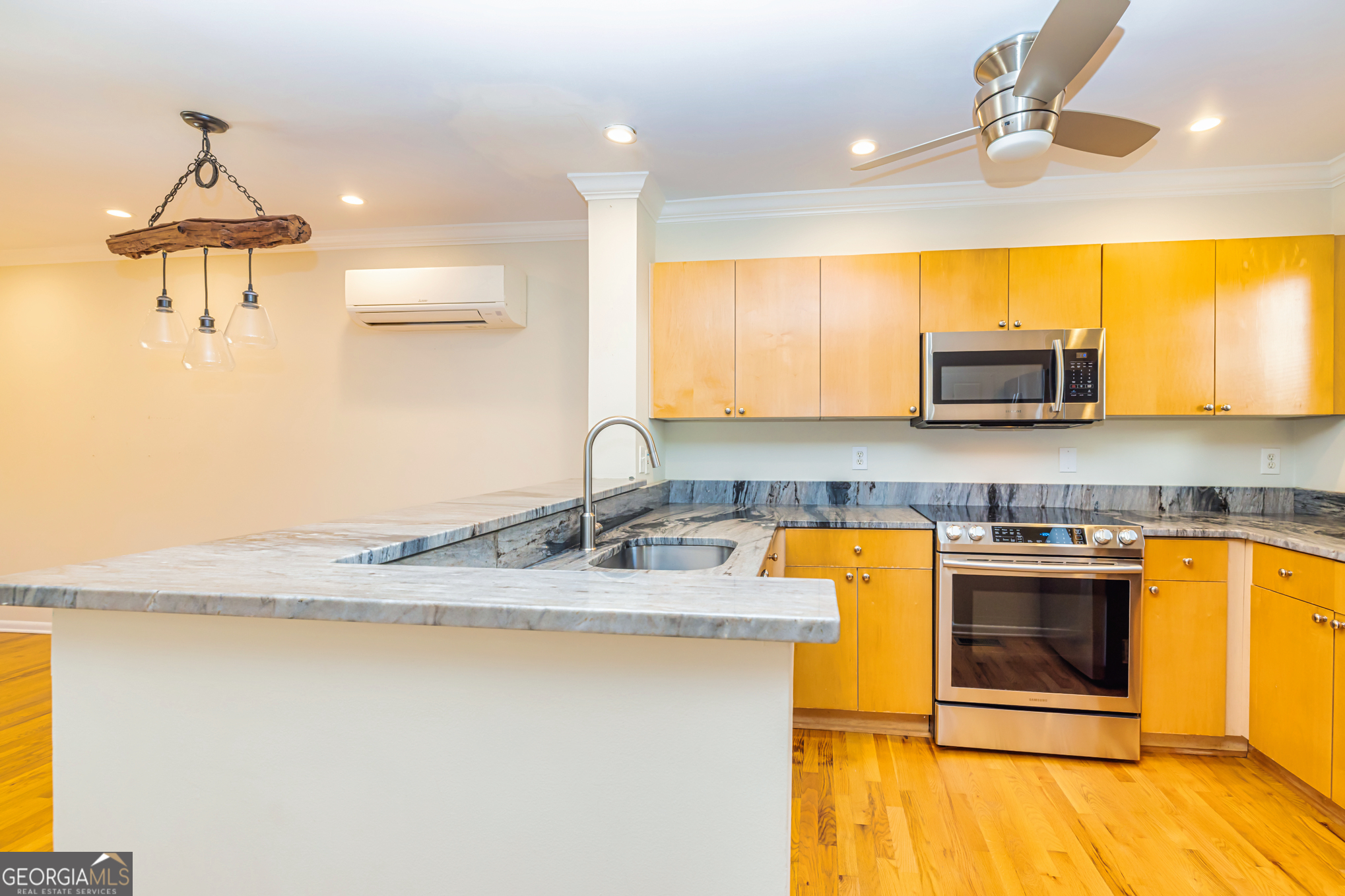 3501 Roswell Road Northeast, Unit 501 Atlanta, GA 30305 - Photo 8 of 29