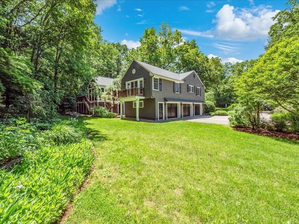 19 Yorkshire Road Dover, MA 02030 - Photo 4 of 42 Gallery Image 4