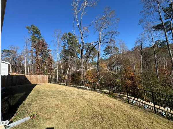 a view of a snow with a yard