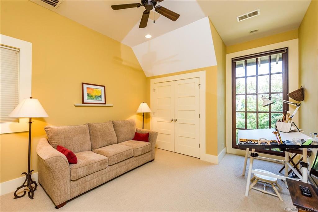 346 East Reach Road, Unit 131 Sylva, NC 28779 - Photo 22 of 34 Gallery Image 22