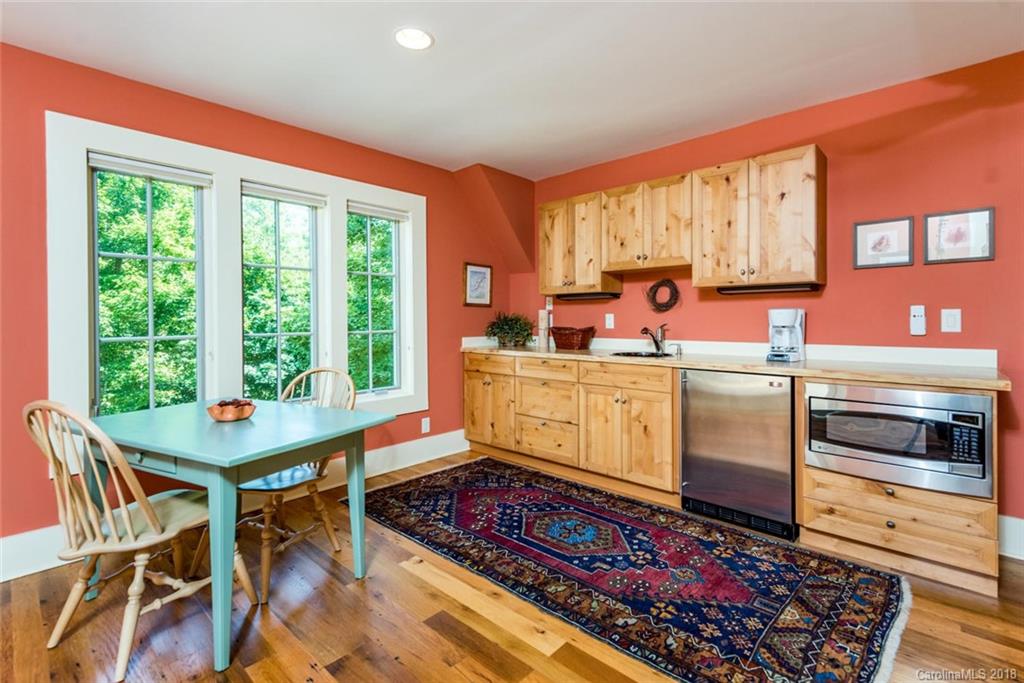346 East Reach Road, Unit 131 Sylva, NC 28779 - Photo 29 of 34 Gallery Image 29