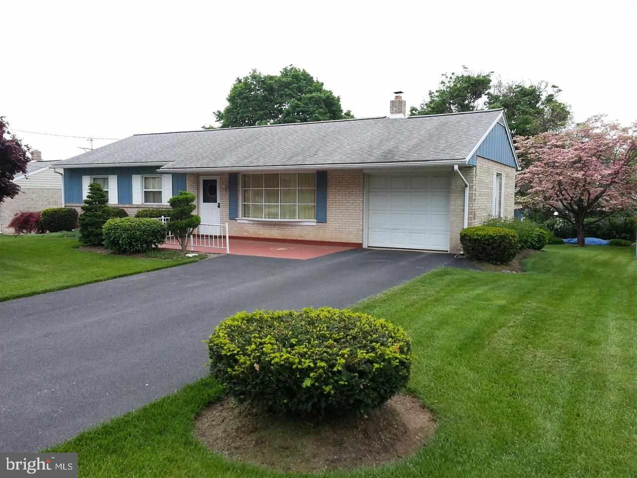 316 Ruth Drive York, PA 17403 - Photo 1 of 22 Gallery Image 1