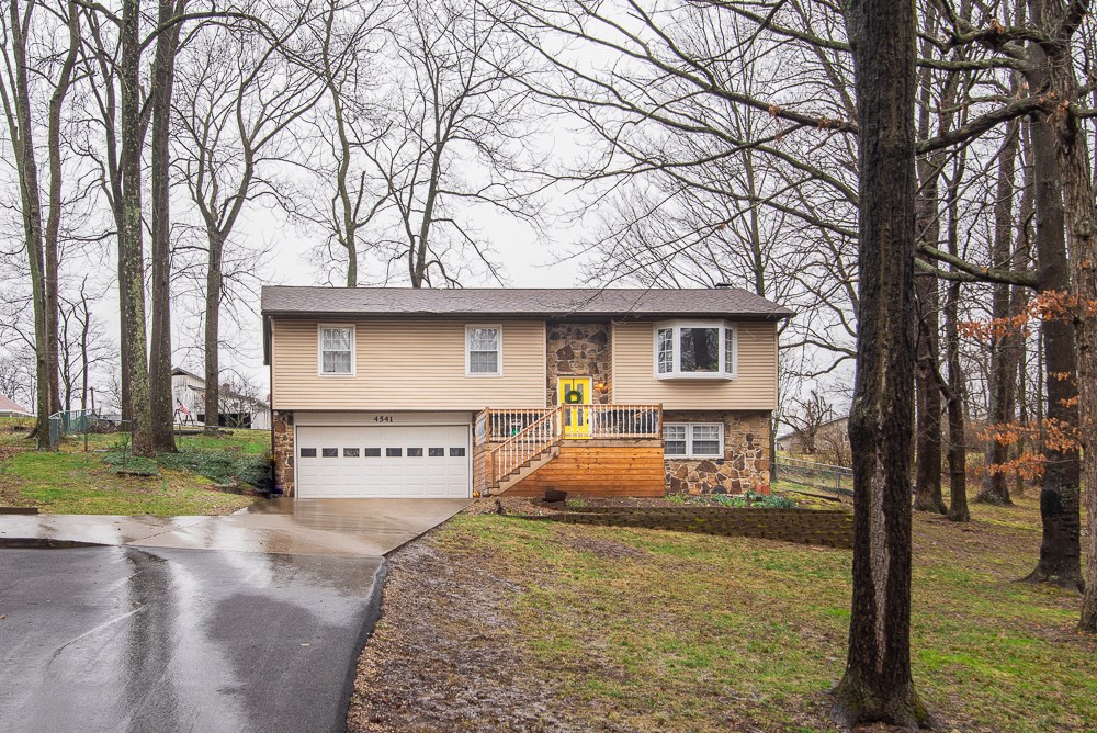 4541 Rajumi Drive Bloomington, IN 47404 - Photo 1 of 35 Gallery Image 1
